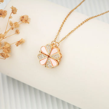 Multi-Wearing Heart Necklace – 4-Heart Magnetic Rose Gold Jewelry